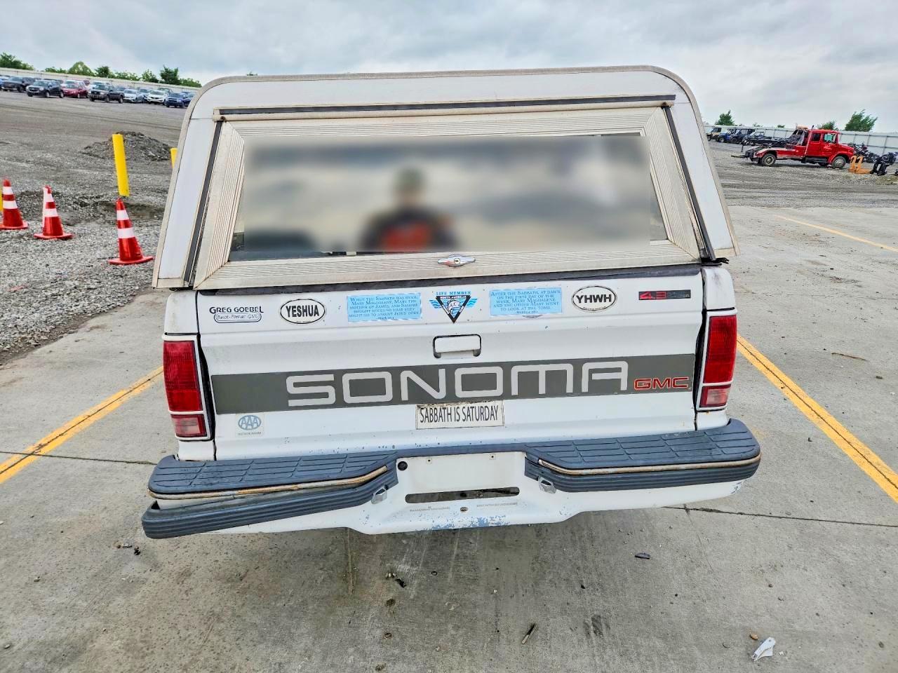 GMC Sonoma