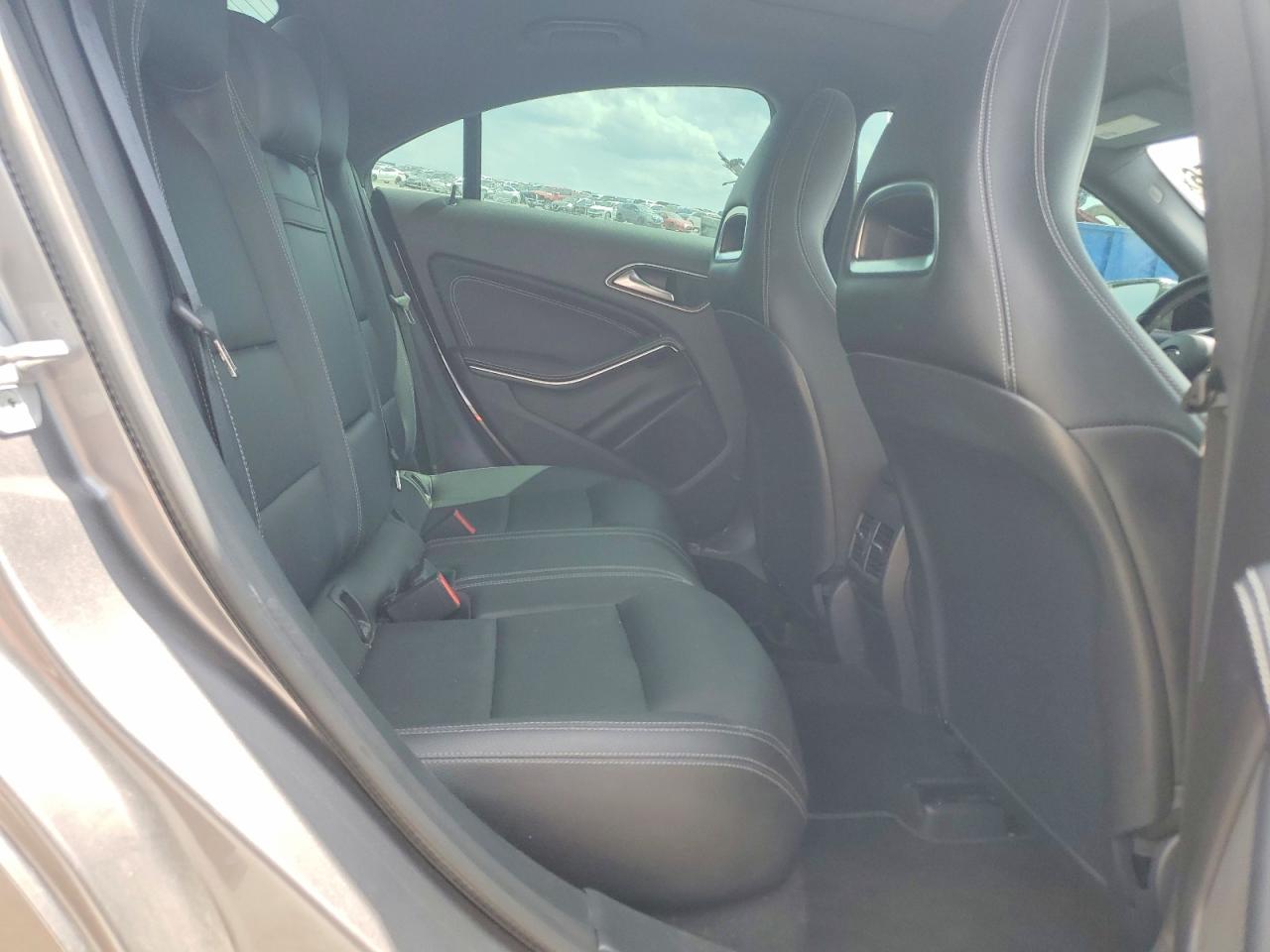 Mercedes-Benz Cla-class 250 4matic
