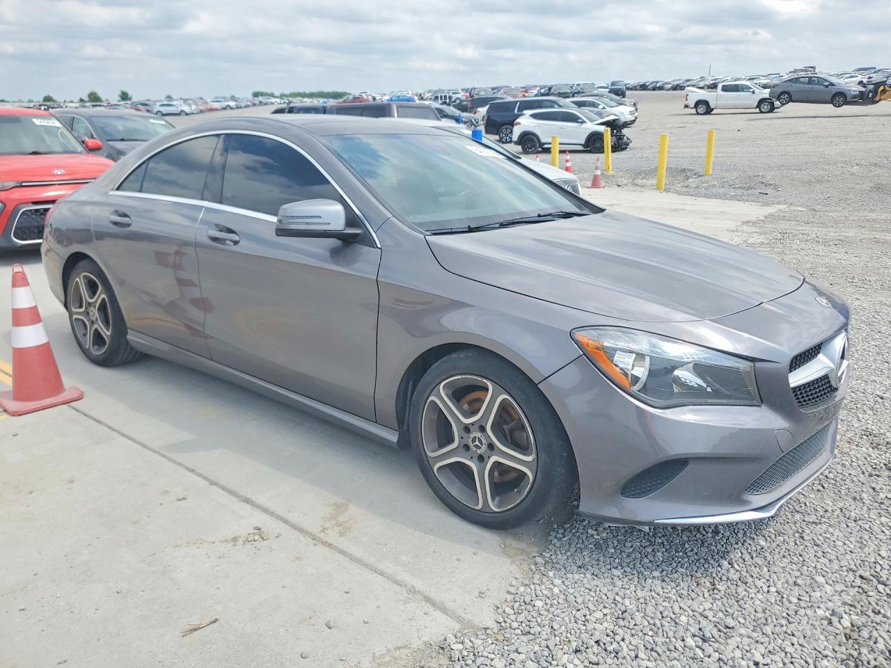 Mercedes-Benz Cla-class 250 4matic