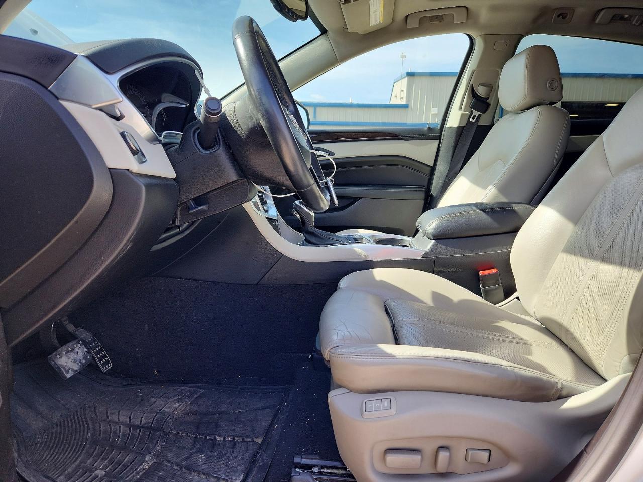 Cadillac SRX Luxury Collection