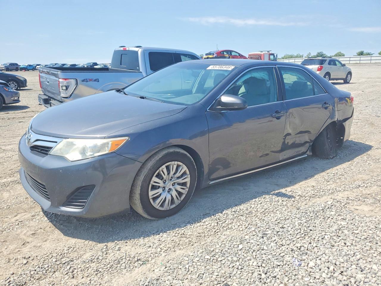 Salvage Toyota Camry Image