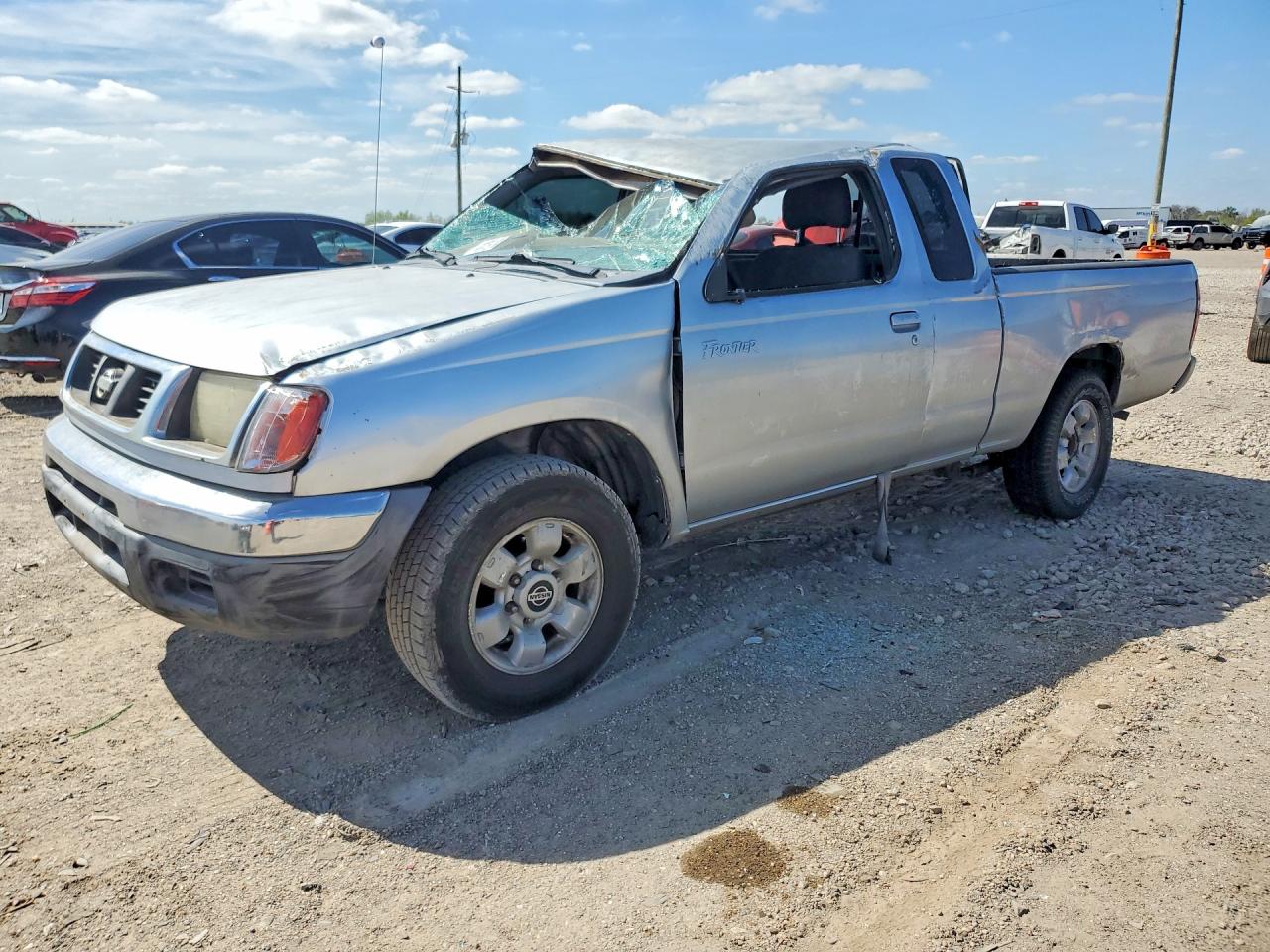 Salvage Nissan Frontier Image