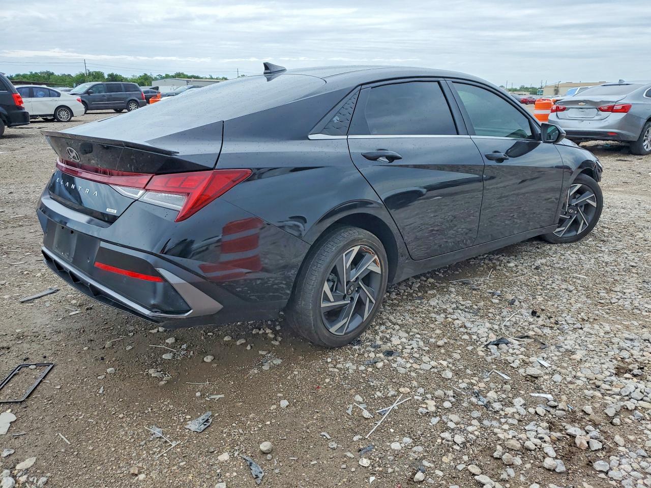 Hyundai ELANTRA Limited