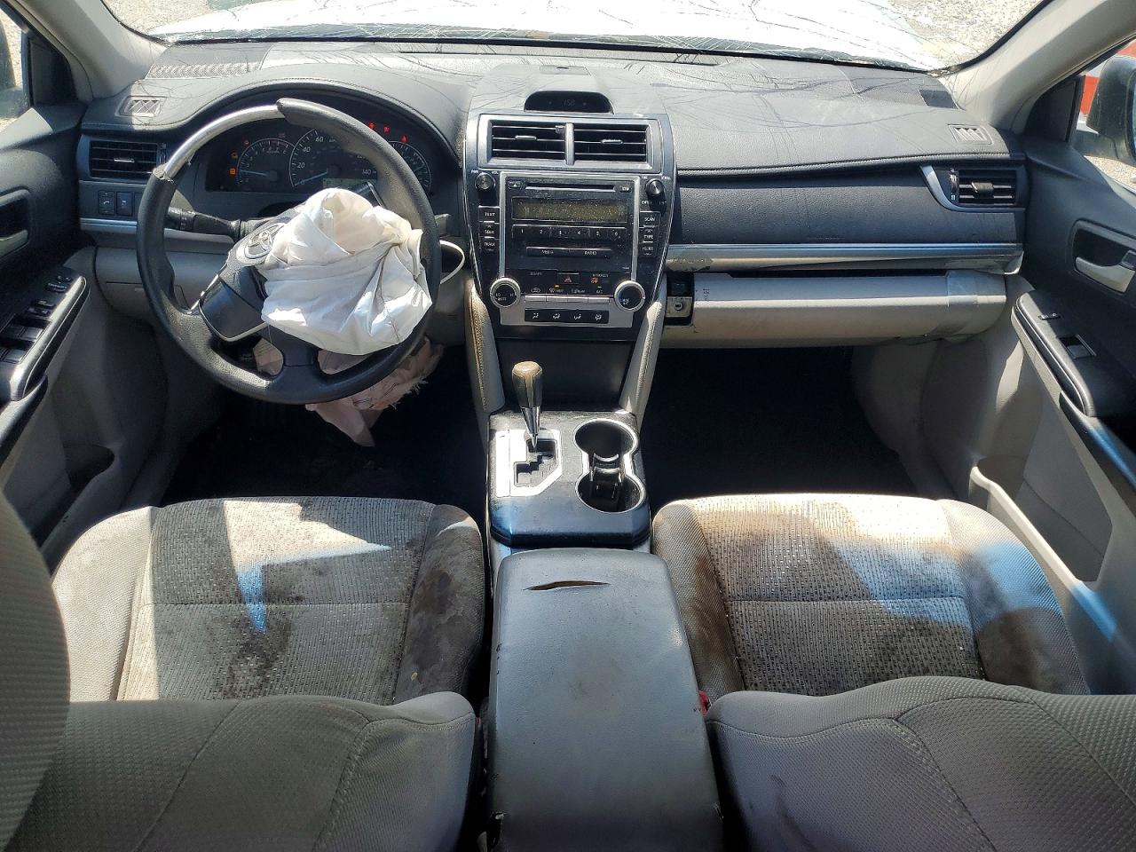 Toyota Camry L