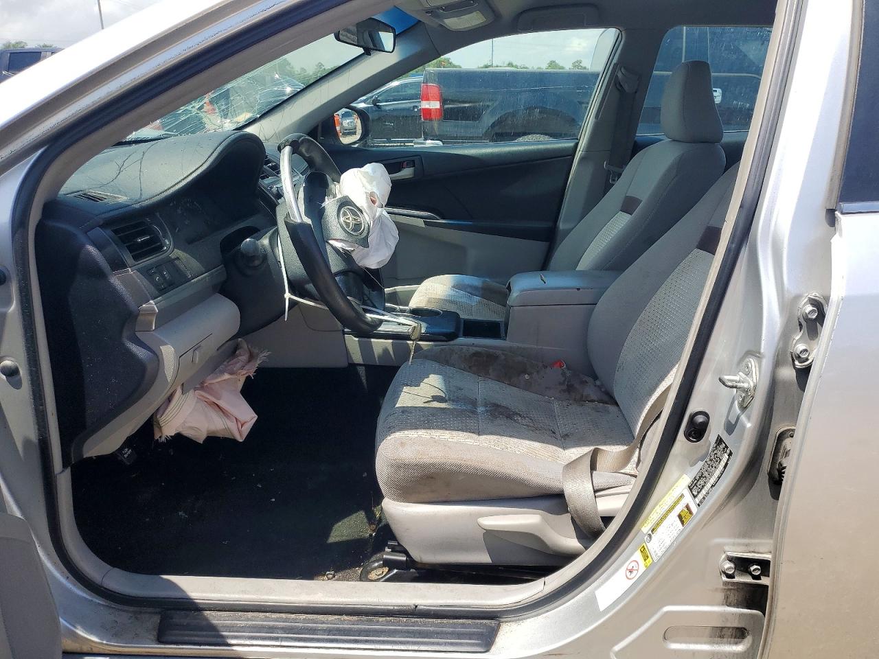 Toyota Camry L