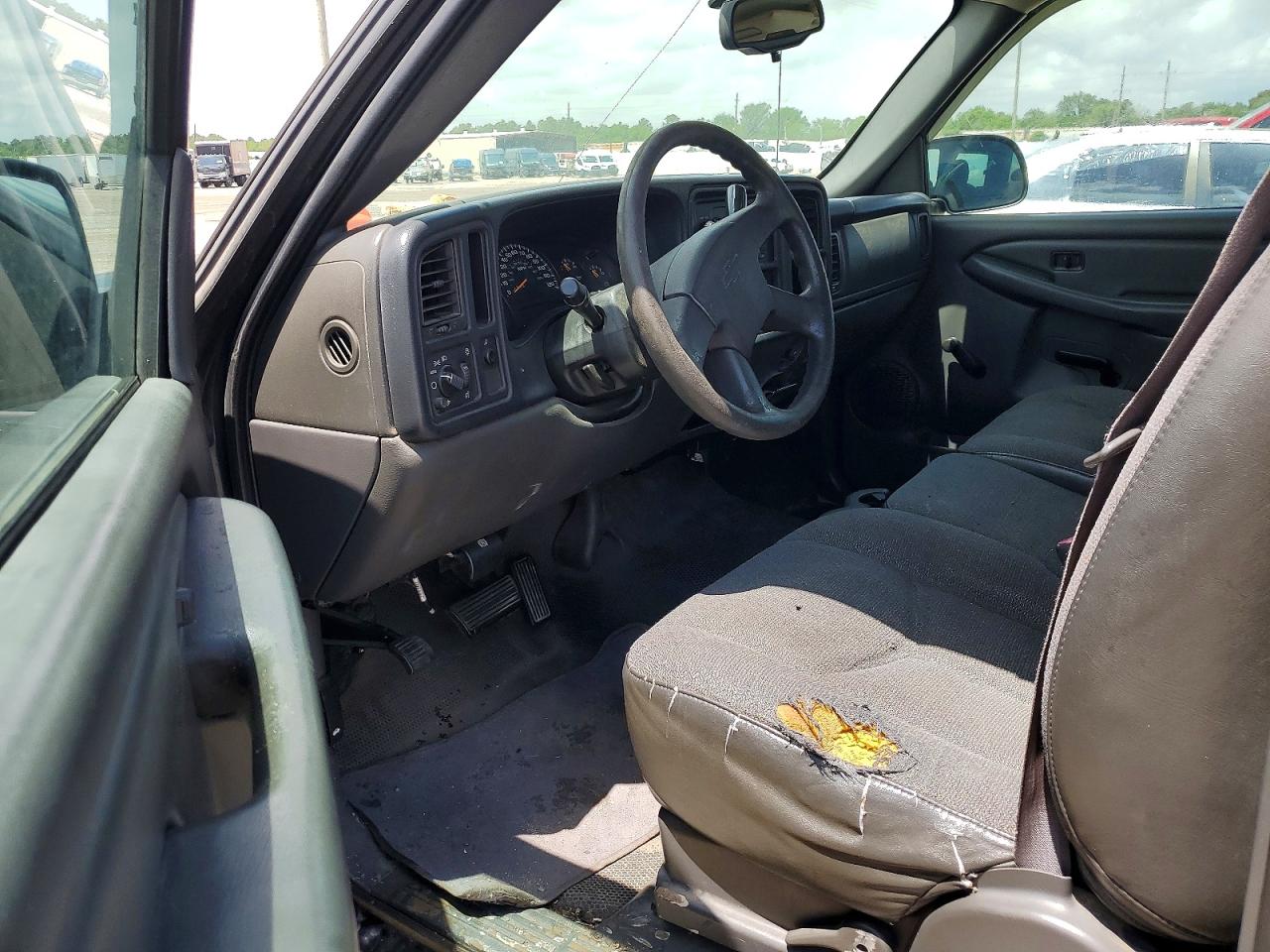 Chevrolet Silverado C1500