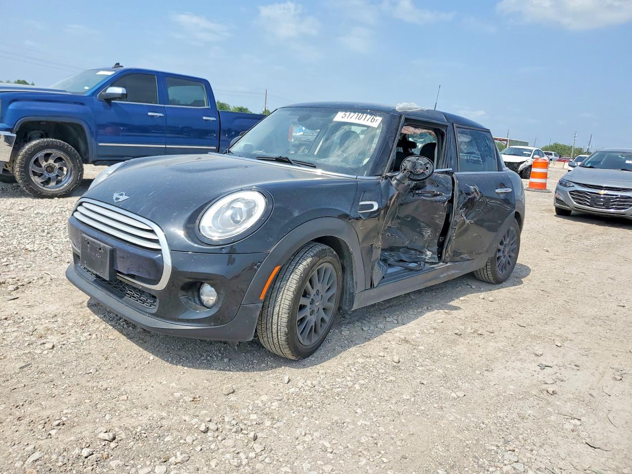 Salvage MINI Cooper Image
