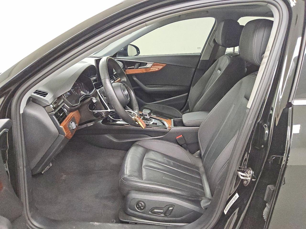 Audi A4 Premium 40