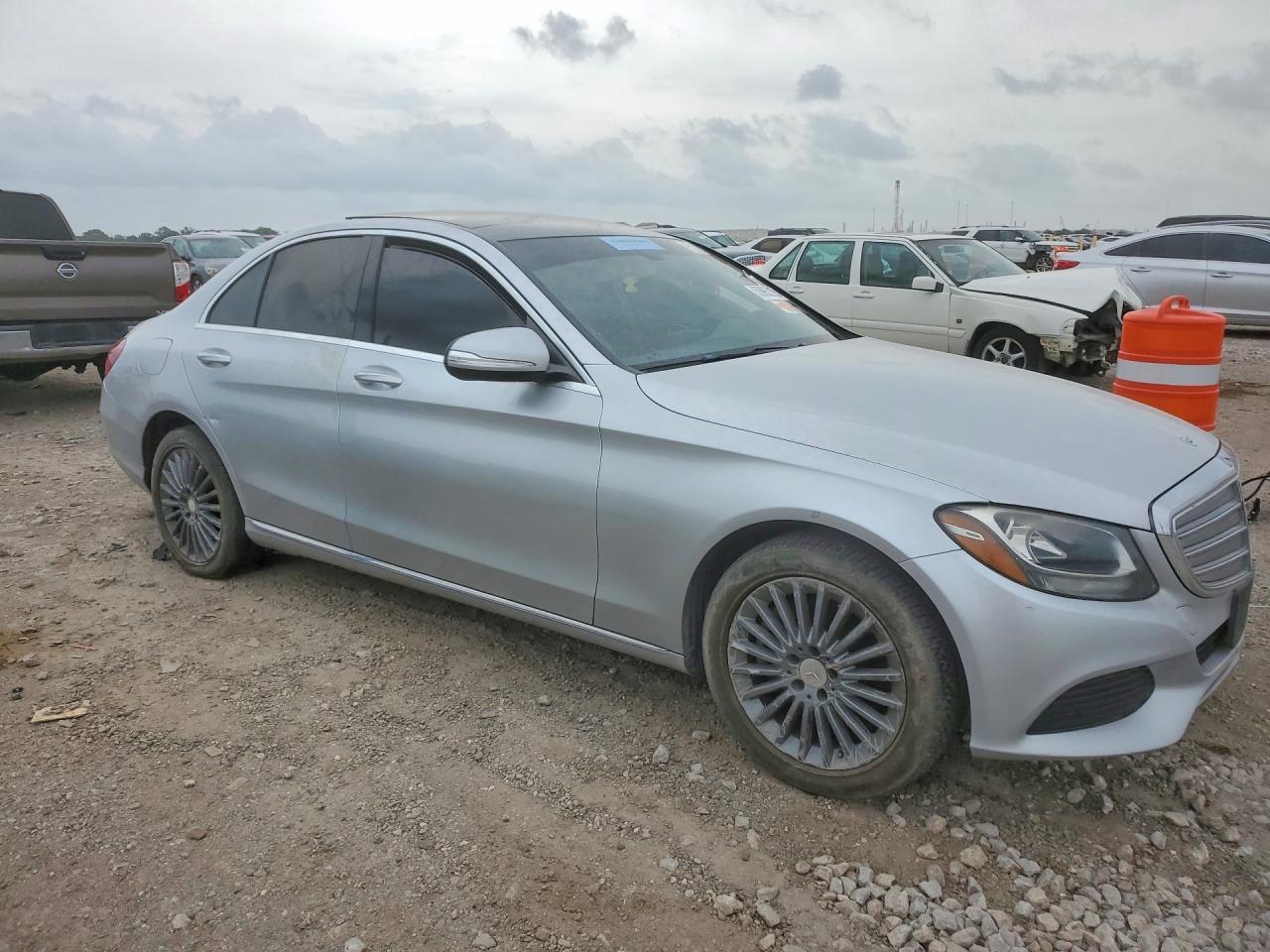Mercedes-Benz C-Class 300
