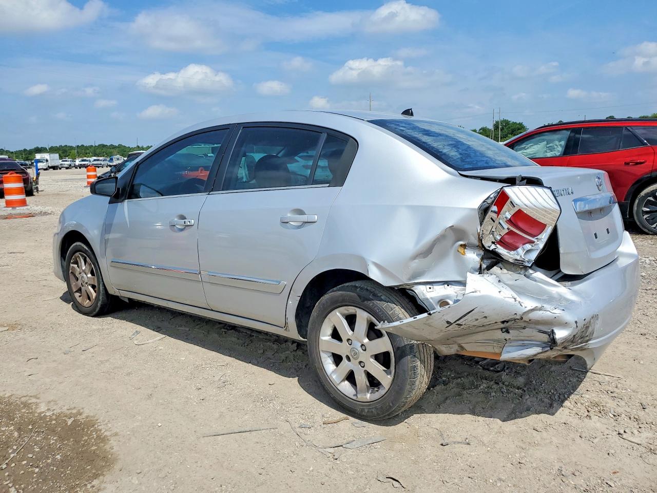 Nissan Sentra 2.0