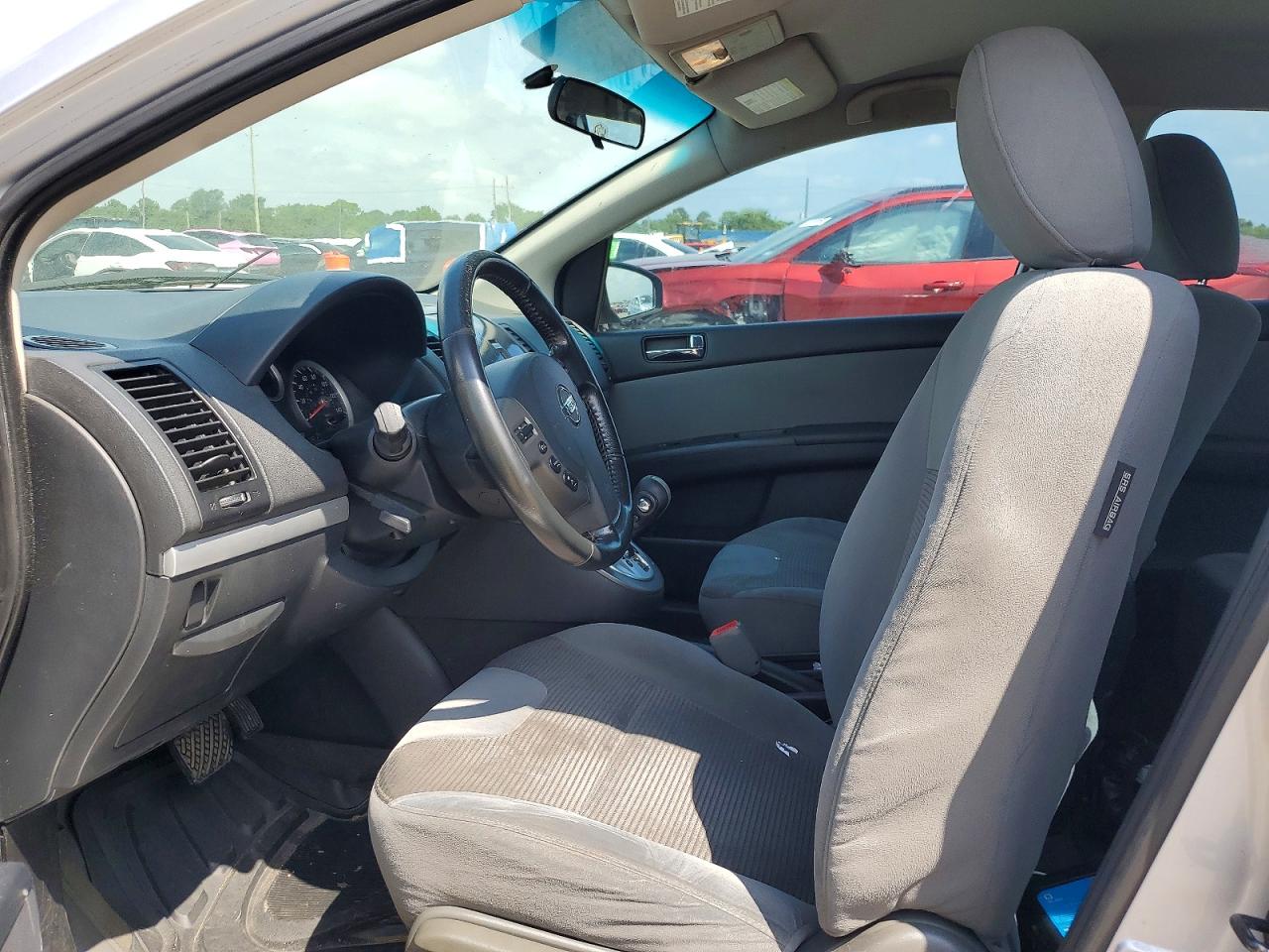 Nissan Sentra 2.0