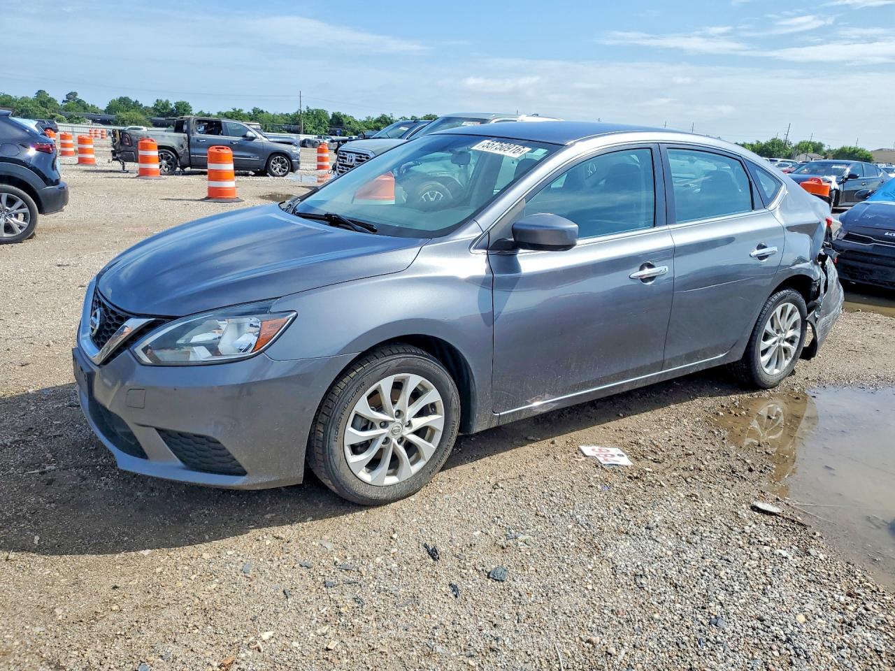 Salvage Nissan Sentra Image