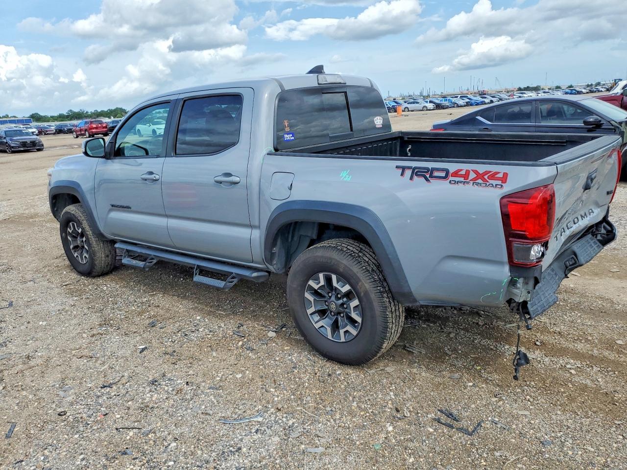 Toyota Tacoma Trd Off-road