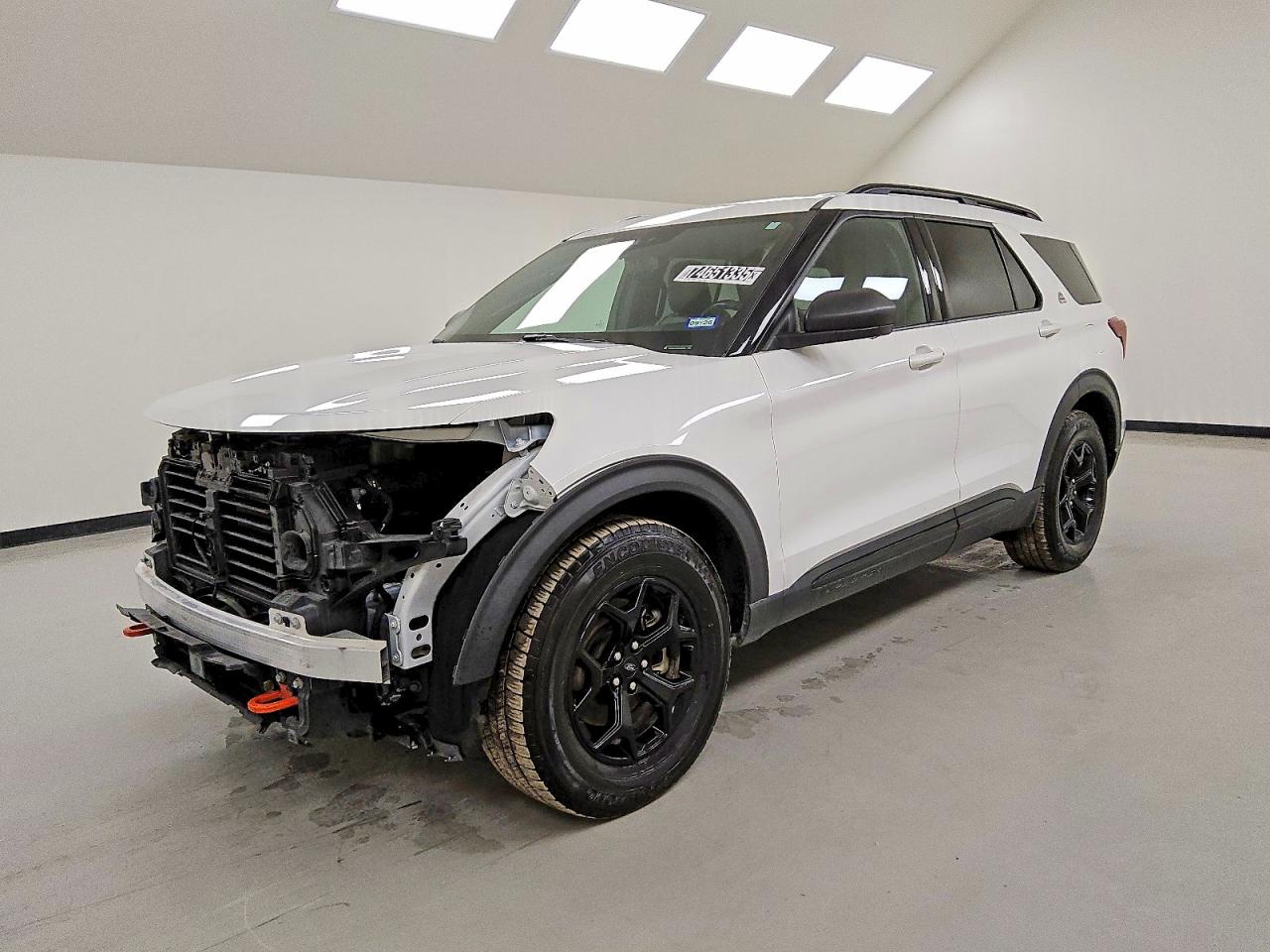 Salvage Ford Explorer Image