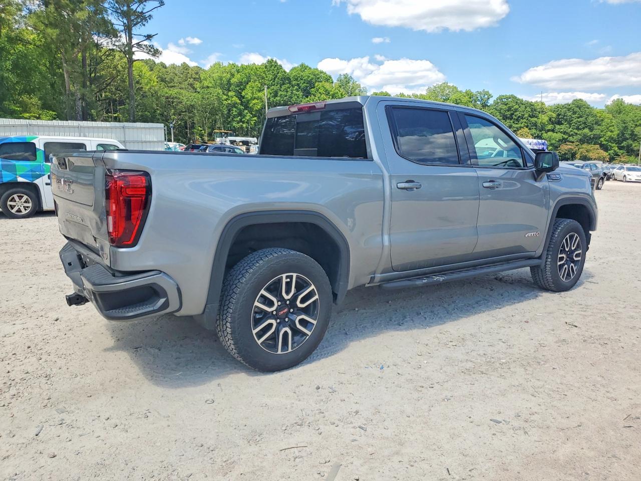 GMC Sierra K1500 At4