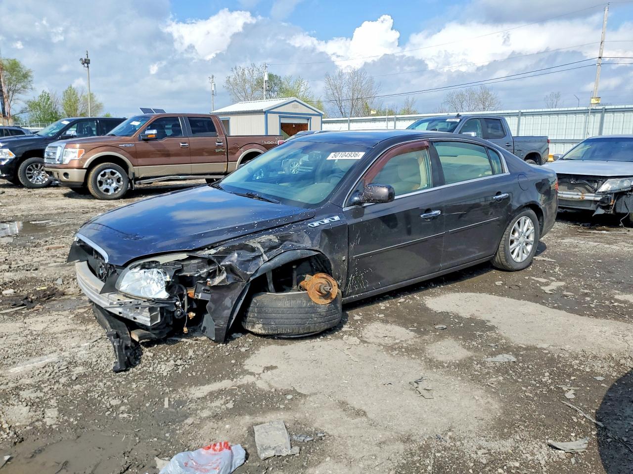 Salvage Buick Lucerne Image