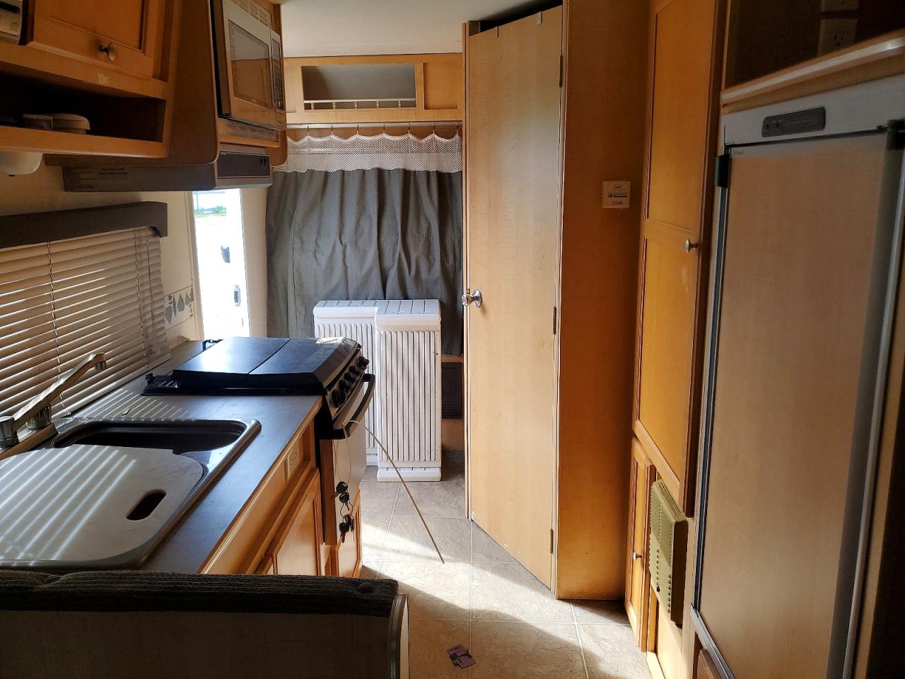 Bantam Trailer