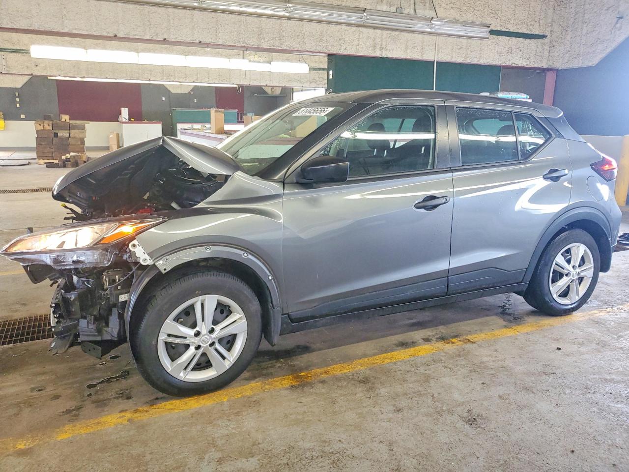 Salvage Nissan Kicks Image