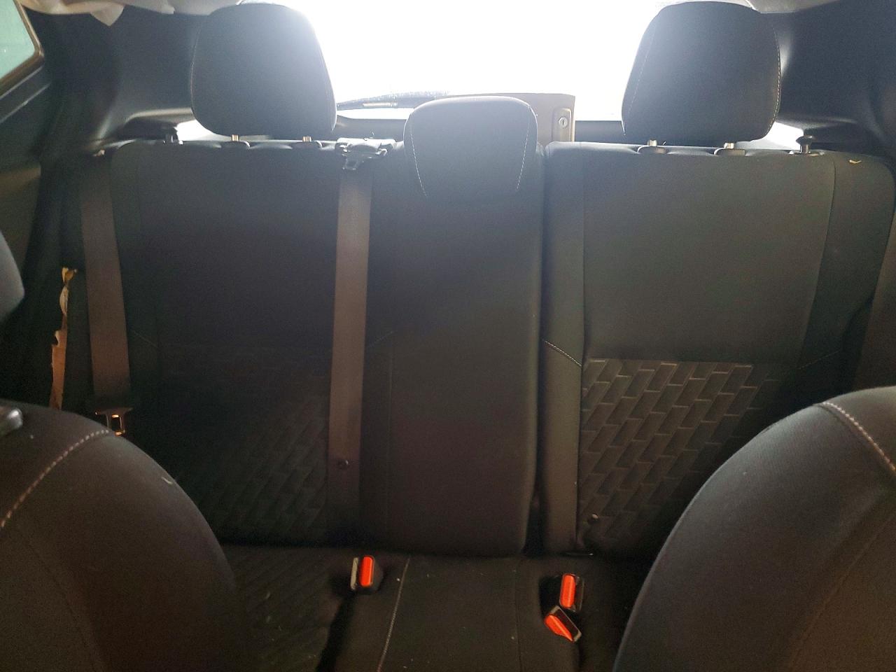 Nissan Kicks S