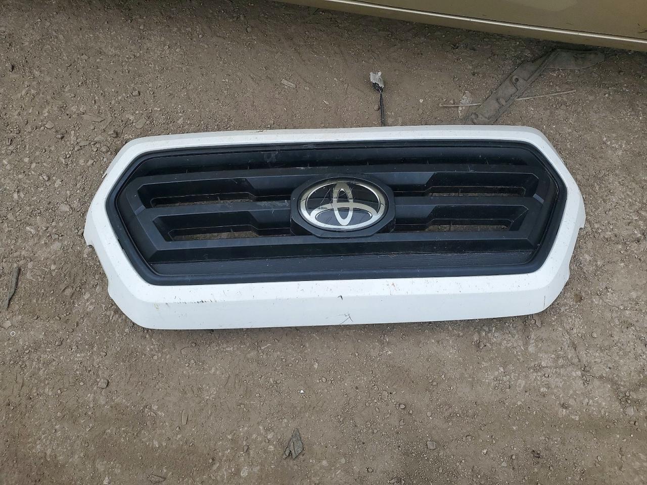 Toyota Tacoma Sr