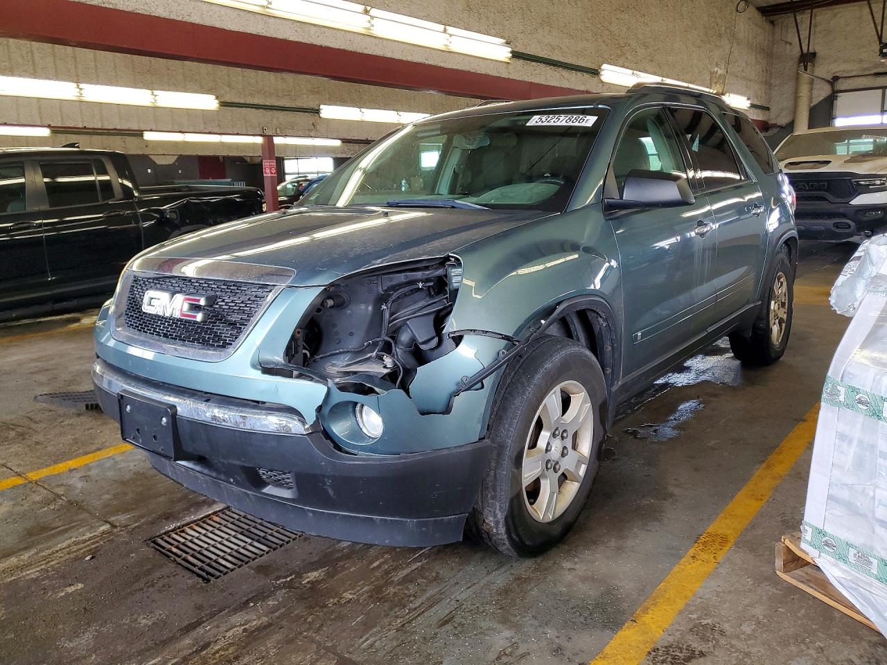 Salvage GMC Acadia Image