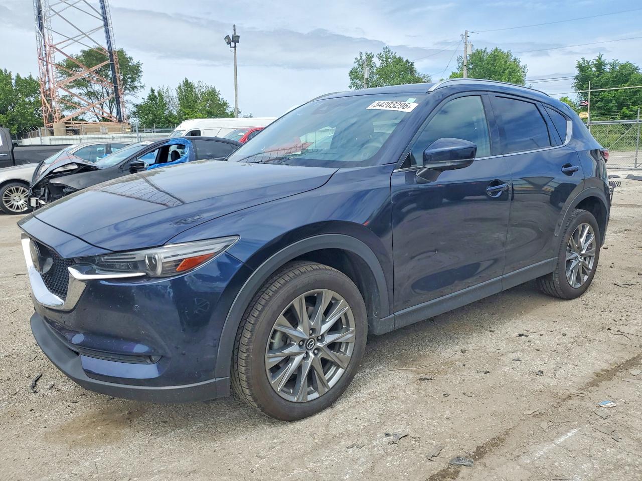 Salvage Mazda Cx Image