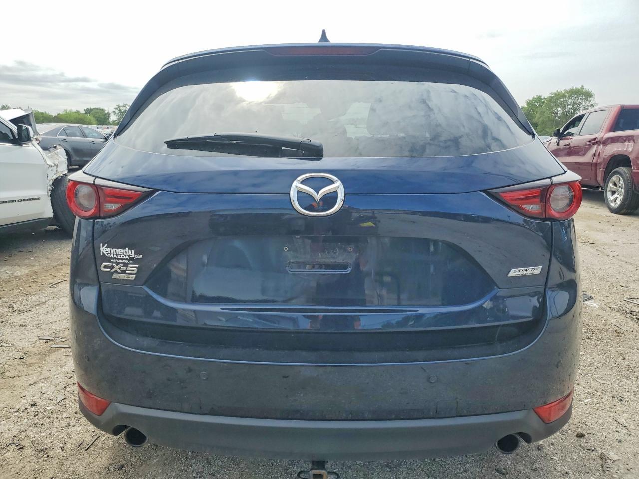 Mazda Cx Signature