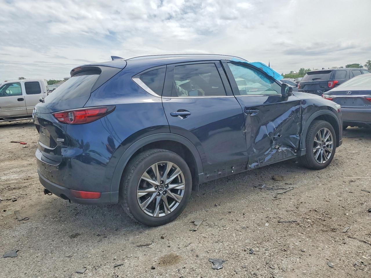 Mazda Cx Signature