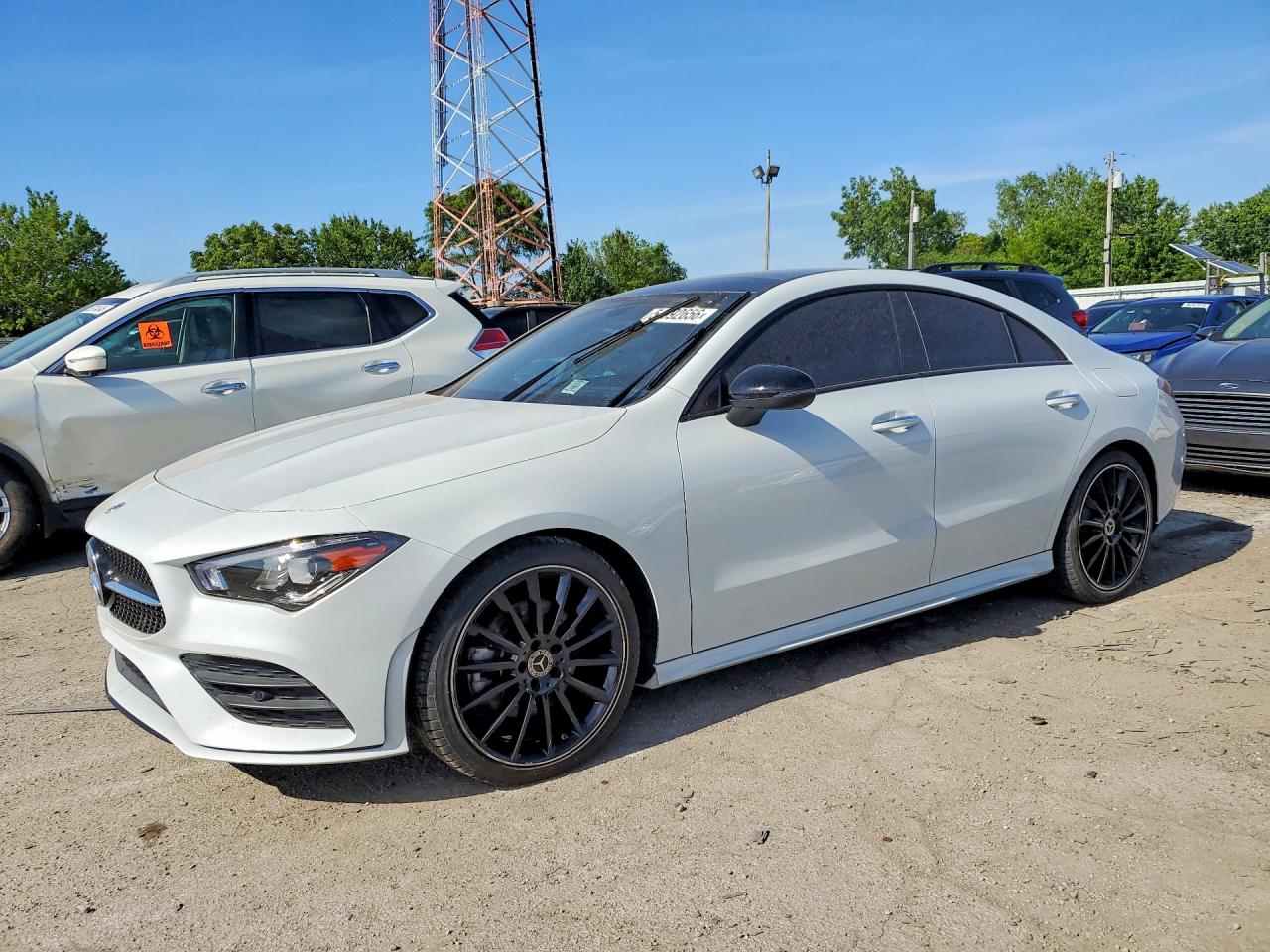 Salvage Mercedes-Benz Cla-class Image