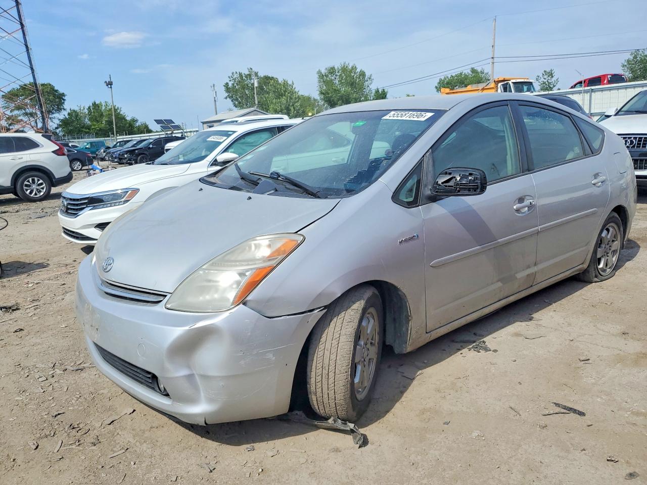 Salvage Toyota Prius Image