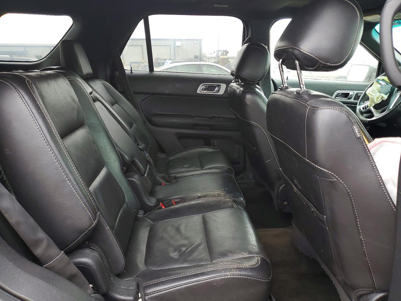 Ford Explorer Sport