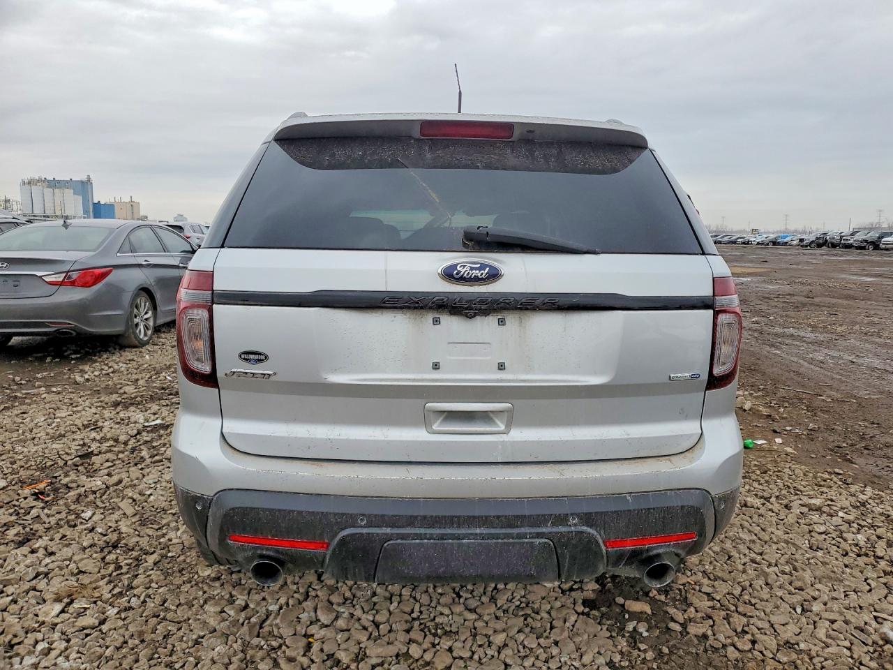 Ford Explorer Sport