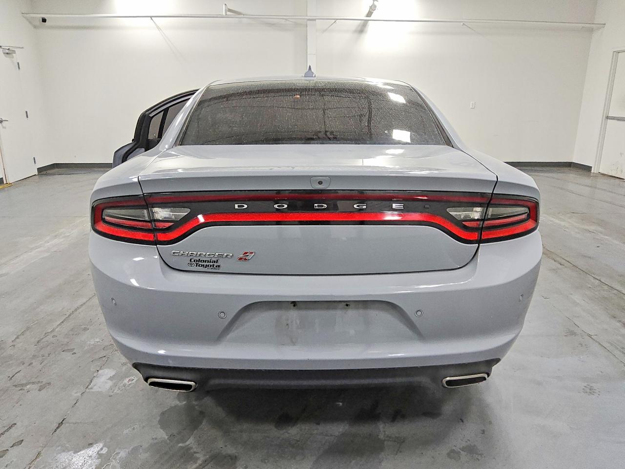 Dodge Charger Sxt