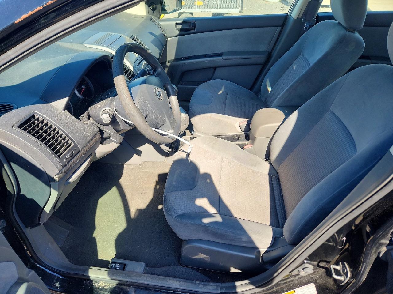 Nissan Sentra 2.0