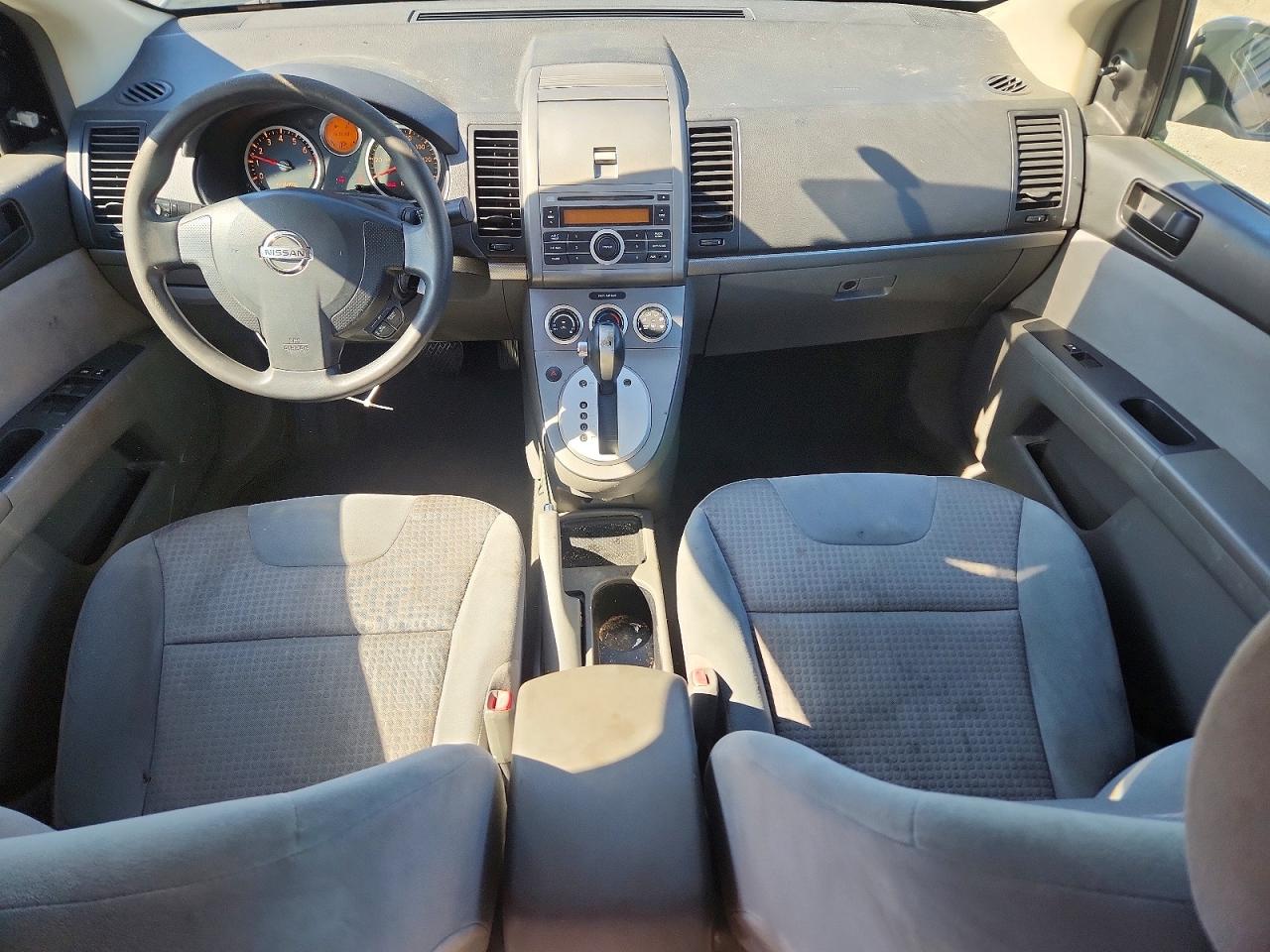 Nissan Sentra 2.0