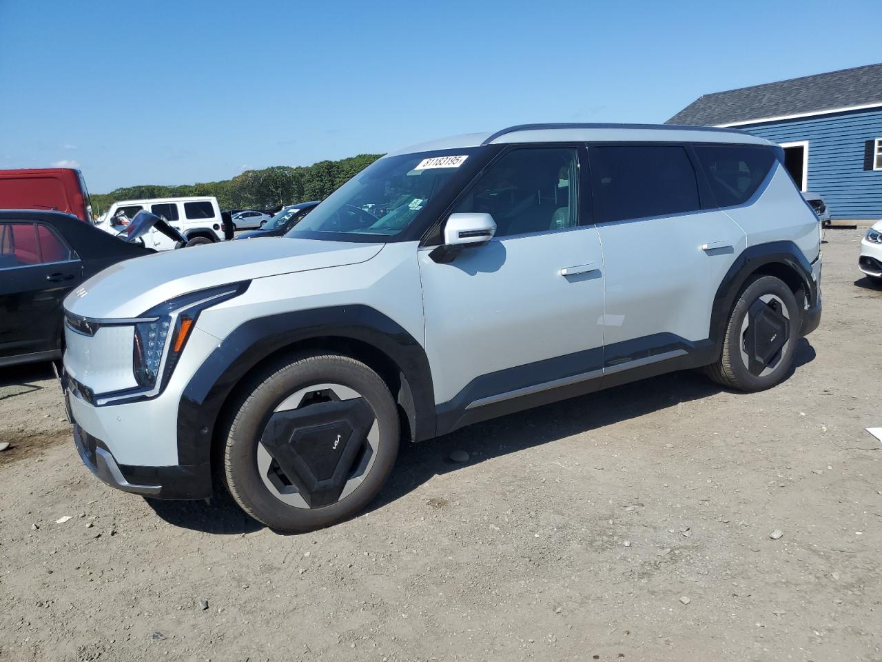 Salvage Kia Ev9 Land Image