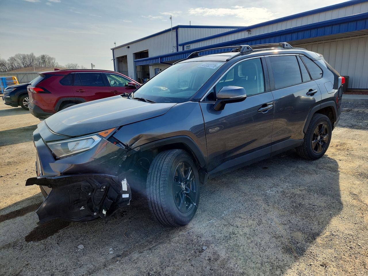 Salvage Toyota RAV4 Image