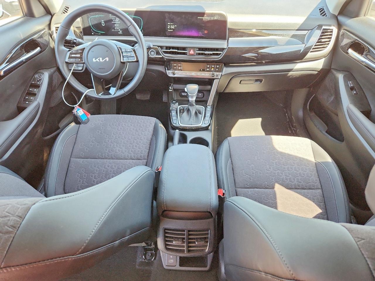 Kia Seltos S