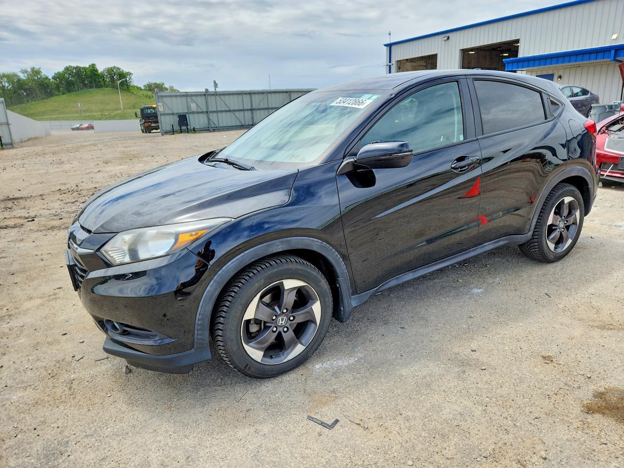Salvage Honda HR-V Image