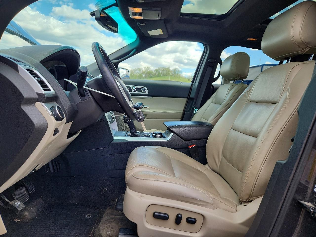Ford Explorer Xlt
