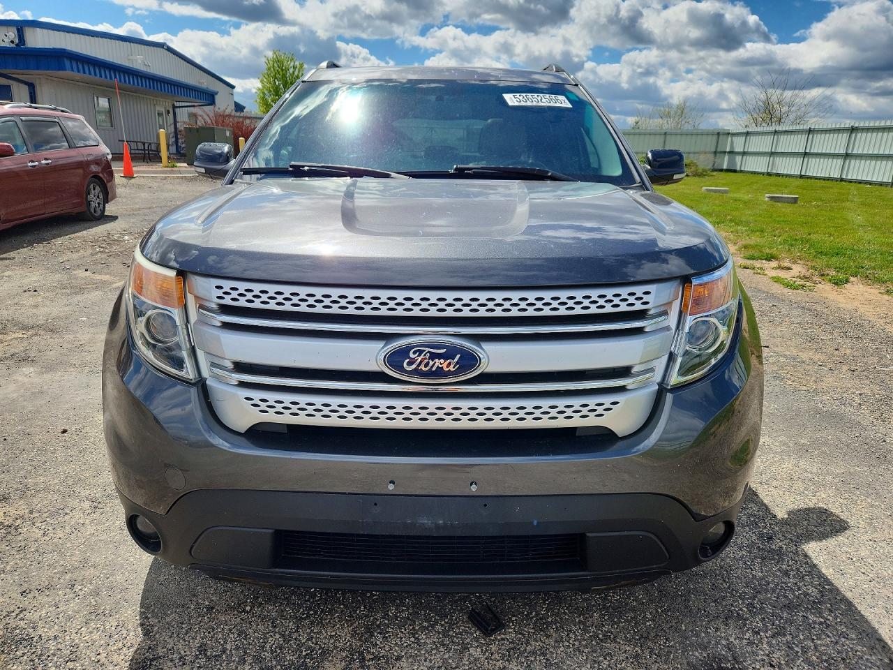 Ford Explorer Xlt
