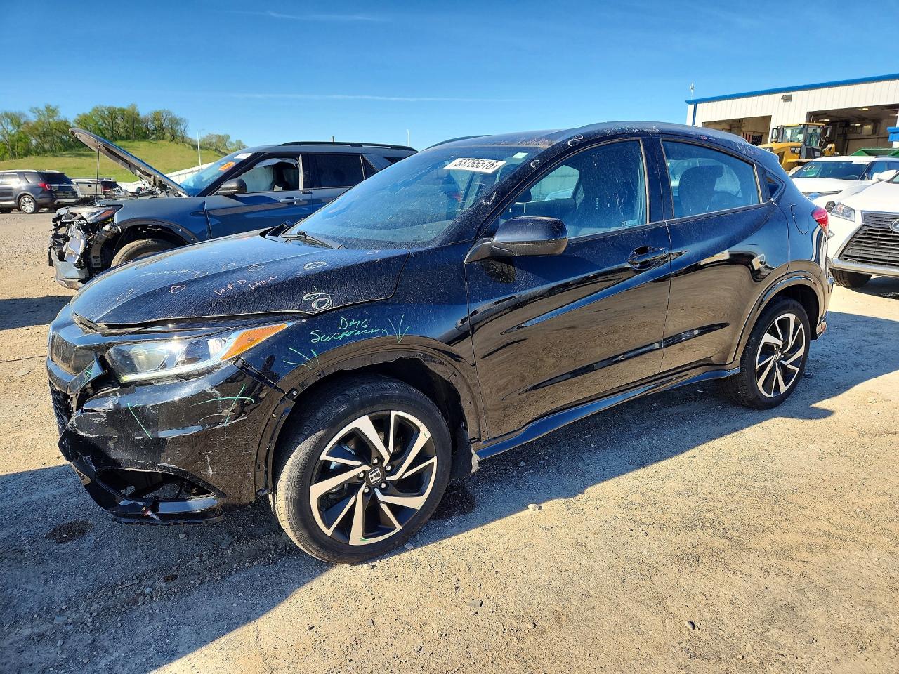Salvage Honda HR-V Image