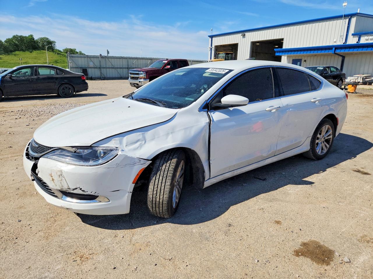 Salvage Chrysler 200 Image