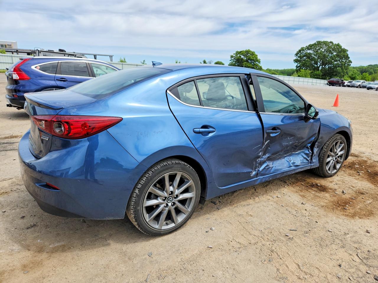 Mazda 3 Touring