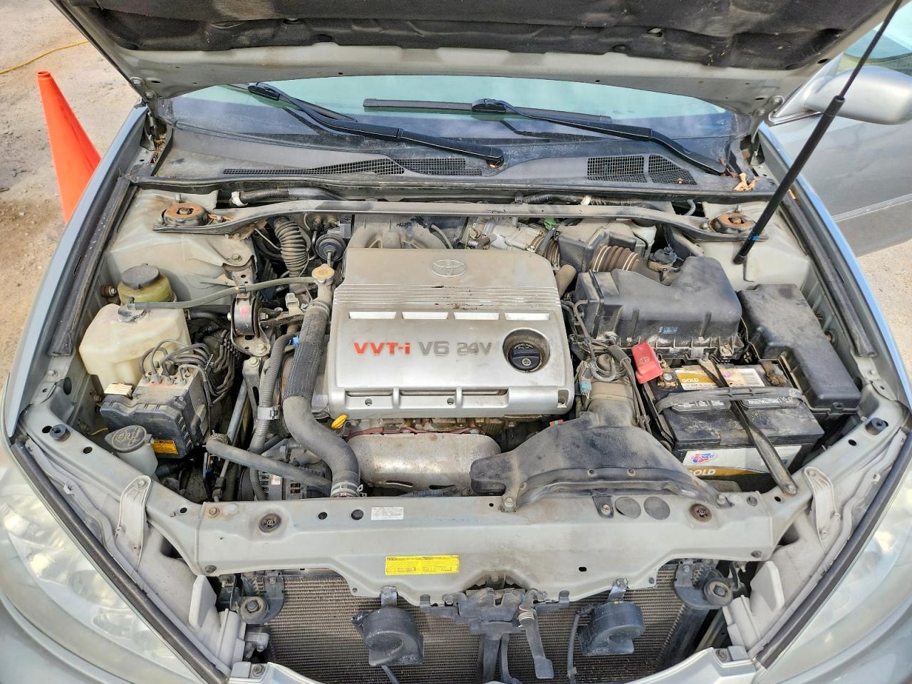 Toyota Camry Xle V6