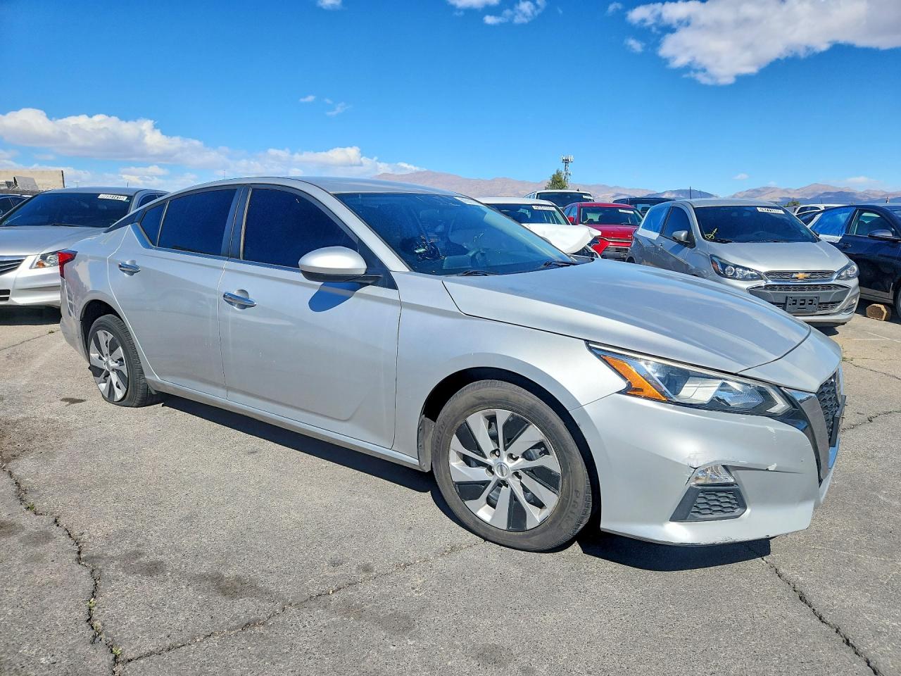 Nissan Altima S