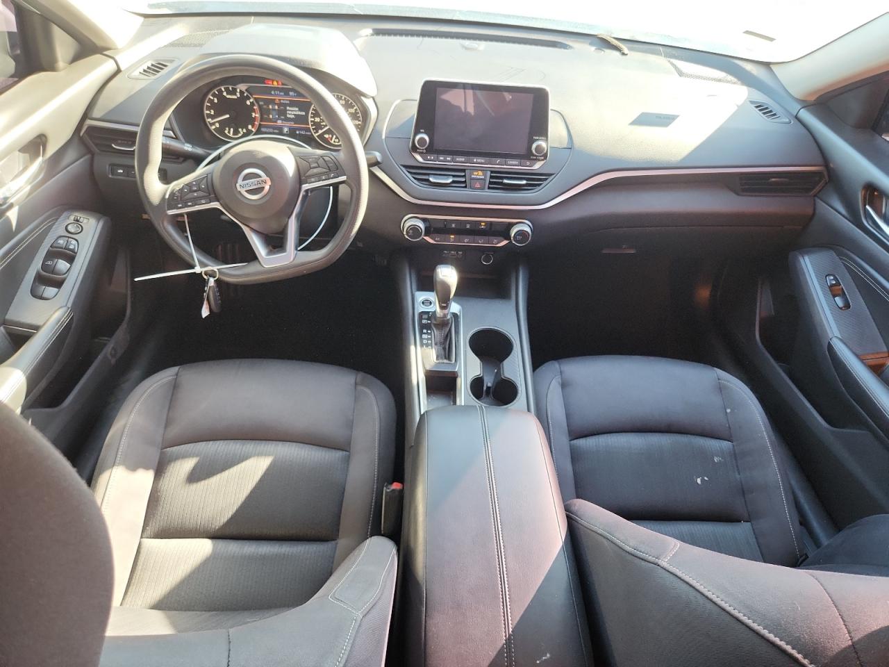 Nissan Altima S