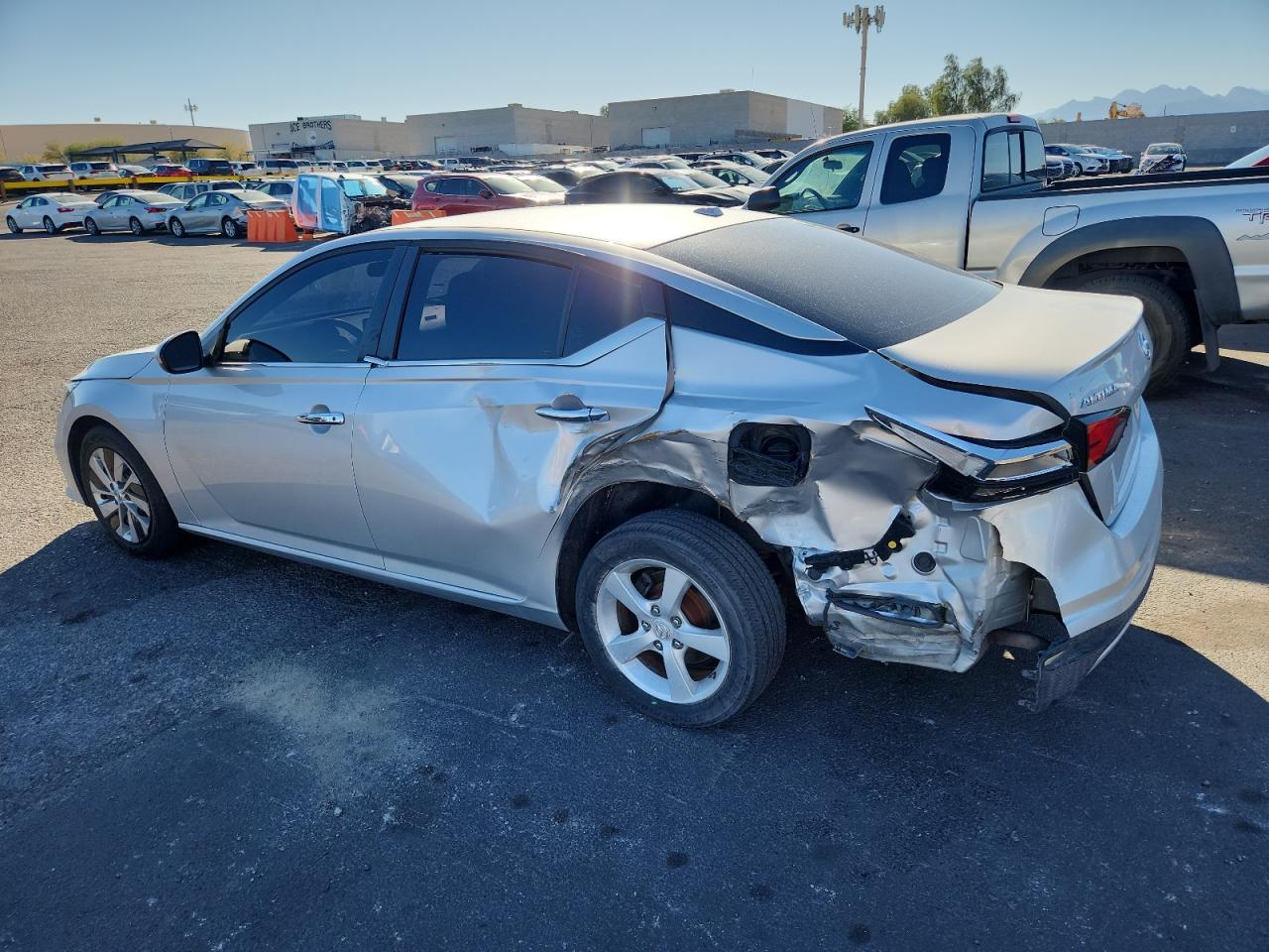 Nissan Altima S