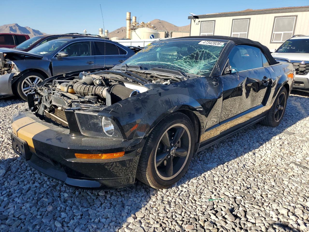 Salvage Ford Mustang Image