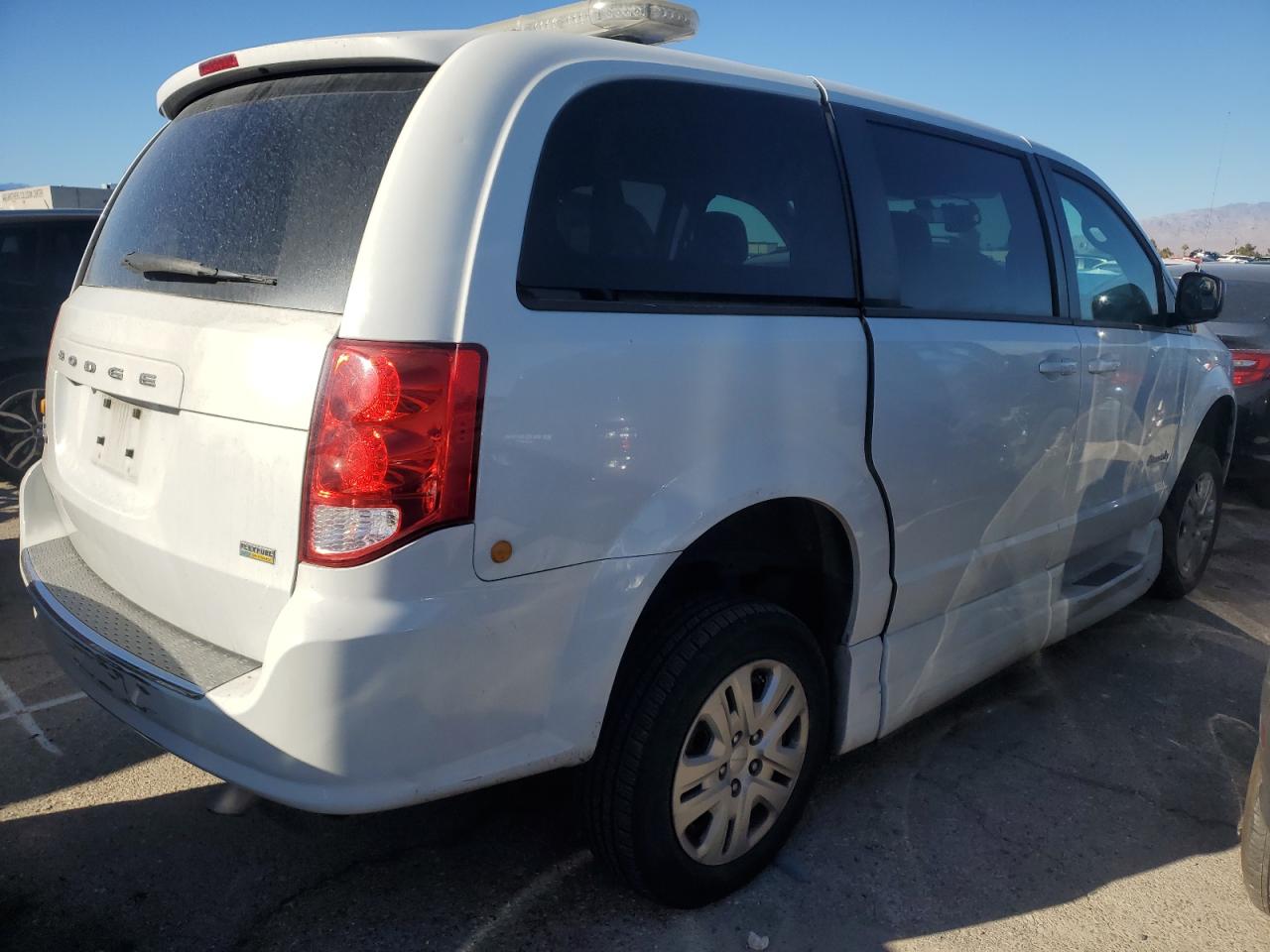Dodge Caravan Se